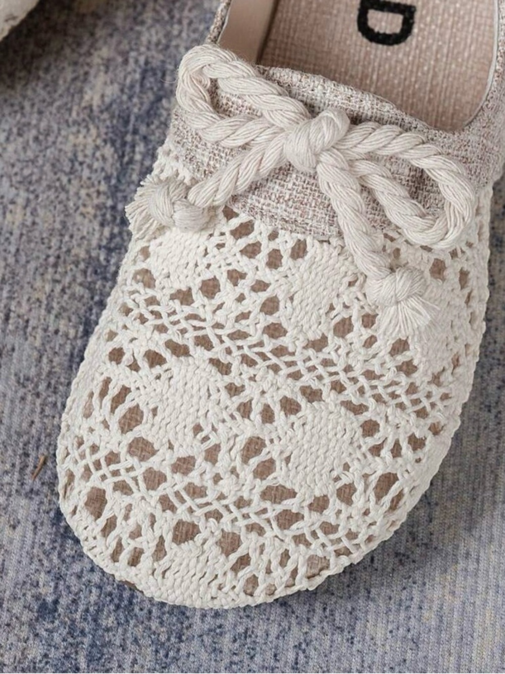 NEW ARRIVAL Casual Crochet Slip-On Flats in Cream - Picture 7 of 8